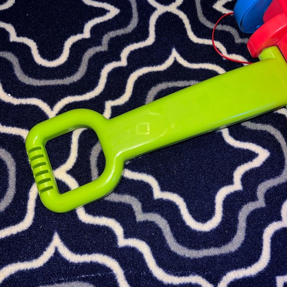 2003 Fisher Price PEEK A Blocks Activity Wagon With 8 Blocks Works Incrediblock - Picture 7 of 13